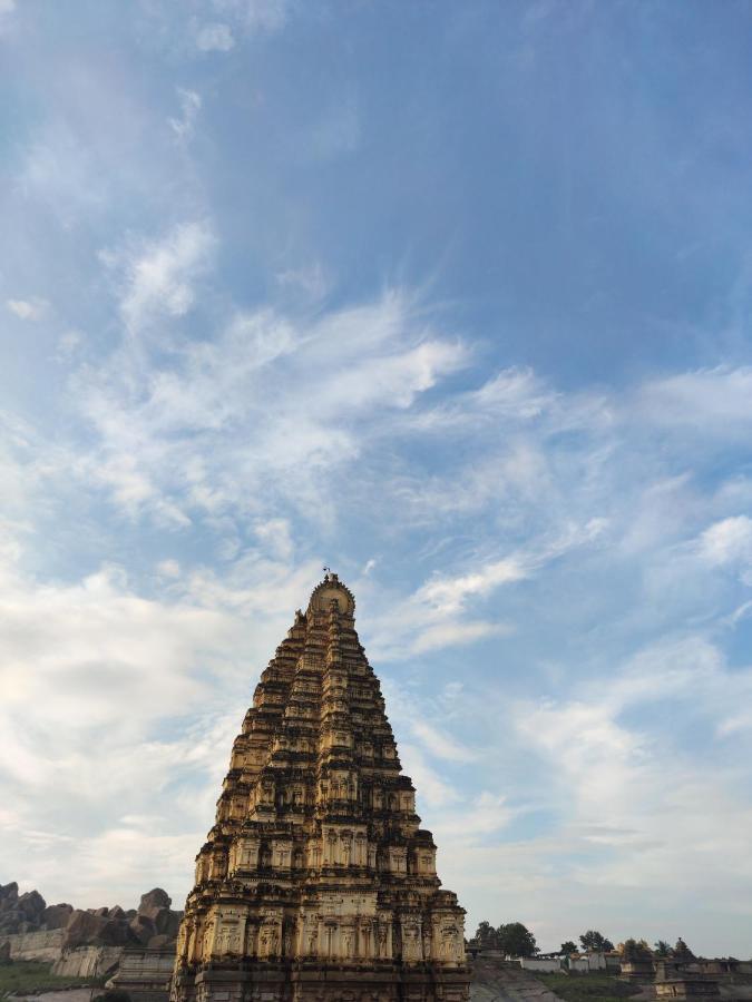 Temple View Guest House Hampi Exterior photo